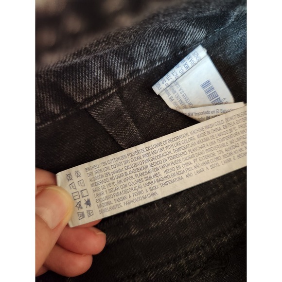 Forever 21 Women's Black Solid High Rise Belted Straight Ankle Jeans Size 27 NWT - Picture 4 of 7